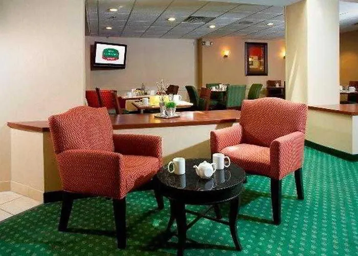 Courtyard By Marriott Downtown Columbus
