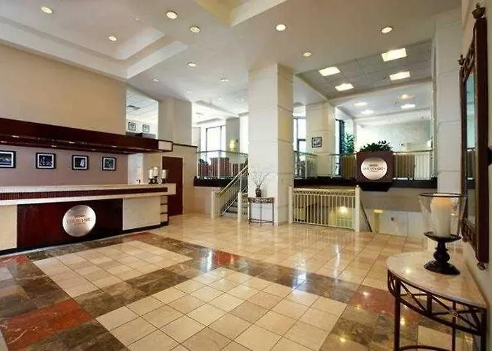 Courtyard By Marriott Downtown Columbus