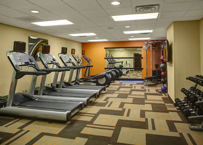 Courtyard By Marriott Downtown Hotel Columbus