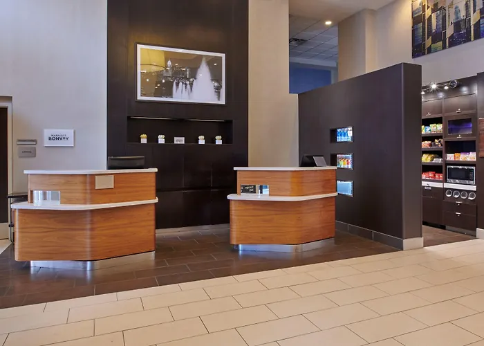 Courtyard By Marriott Downtown Columbus