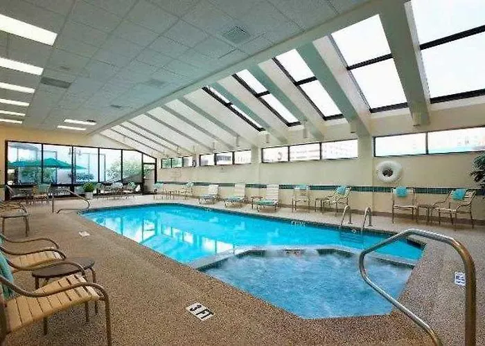 Hotel Courtyard By Marriott Downtown 3*